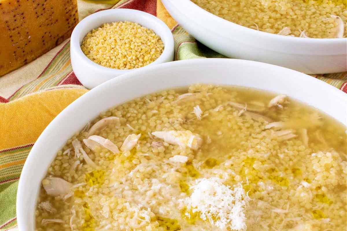 Pastina in brodo con formaggio