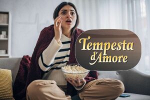 Donna sconvolta e logo Tempesta d'Amore