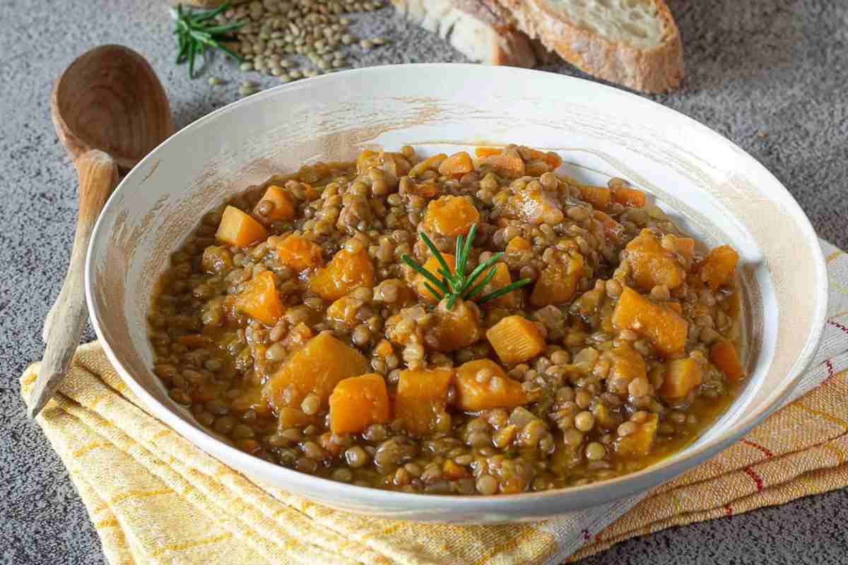 Zuppa di lenticchie e zucca