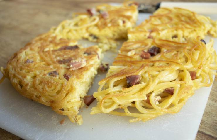 tranci di frittata di maccheroni